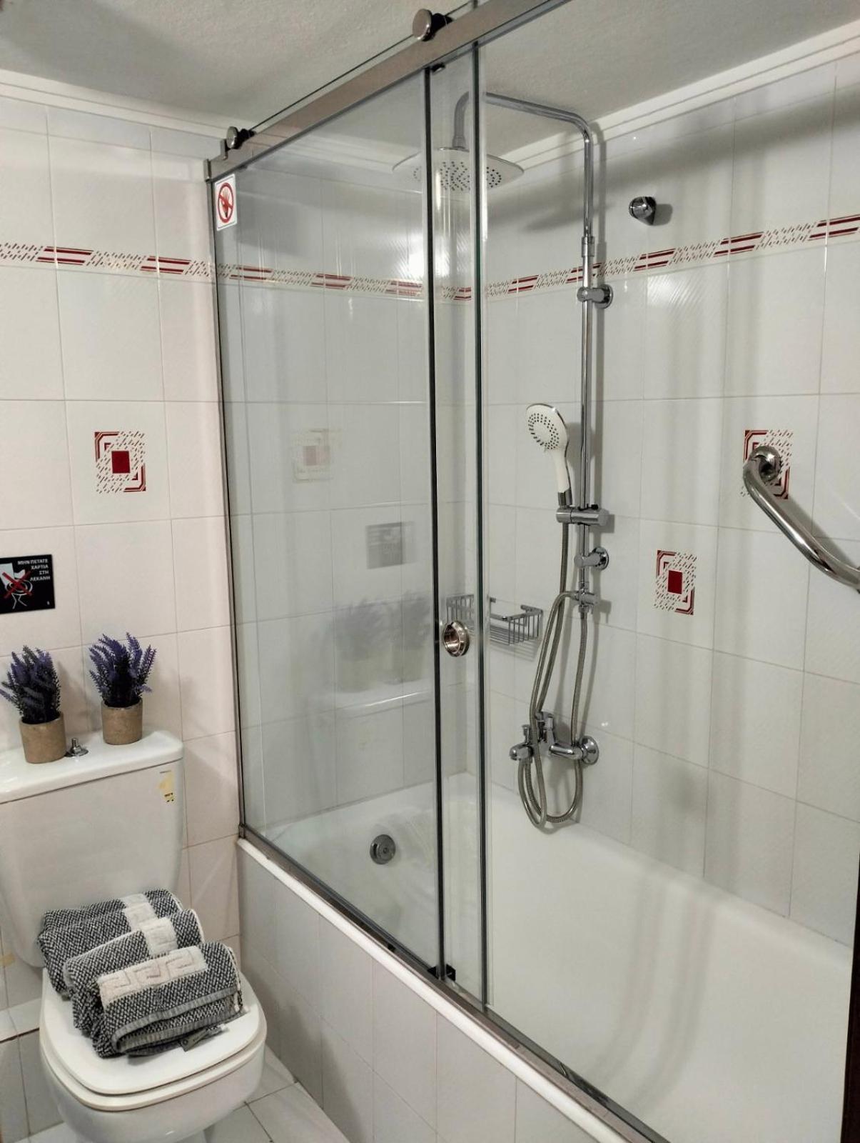 Helens Apartment Толо Екстер'єр фото